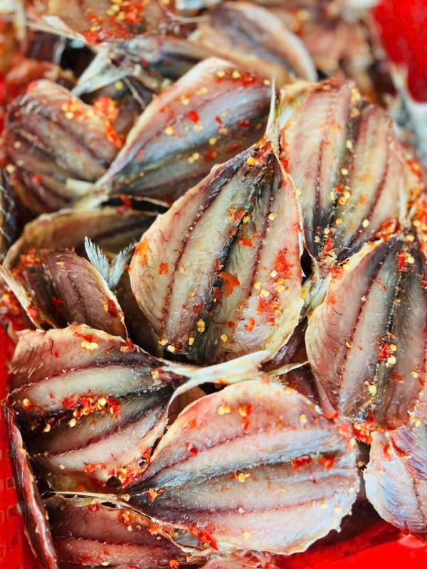 Khám phá cách chế biến khô cá chỉ vàng 1 nắng đậm đà hương vị